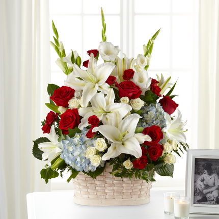 The FTD Greater Glory Basket