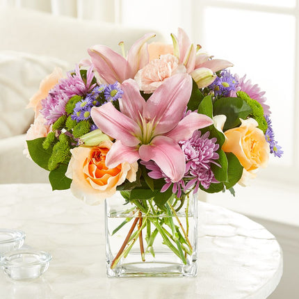 Bouquet with delicate details