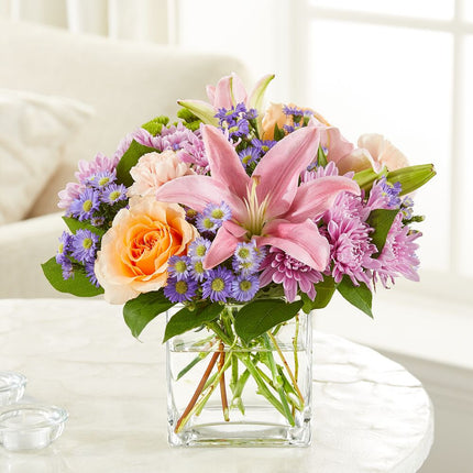 Bouquet with delicate details