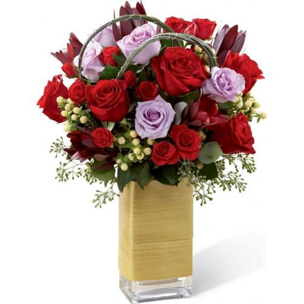 The FTD Bouquet, Luxurious Roses