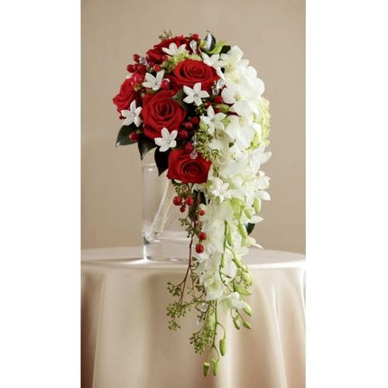 Le Bouquet FTD®, Voilà arriver la Mariée™