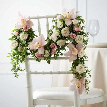 Le décor de Chaise Orchidées Rose™ de FTD®