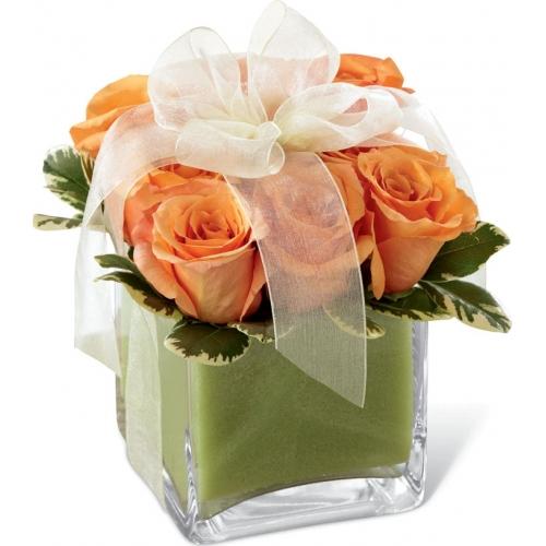 The FTD Bouquet, Festive Wishes