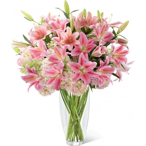 Bouquet of Luxurious Lilies and Intriguing Hydrangeas