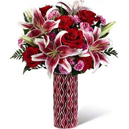 FTD's Lasting Romance Bouquet