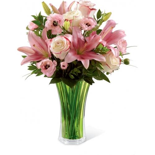 The FTD® Bouquet, Classic Beauty™