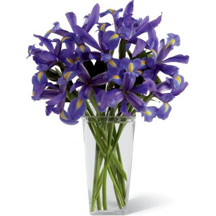 The Fête des lys™ bouquet from FTD®